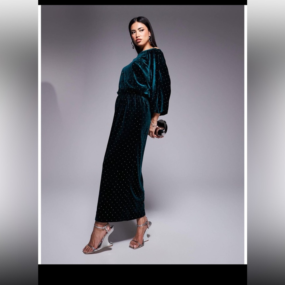 Never Fully Dressed Emerald Midaxi Velvet Long Sleeve Dress